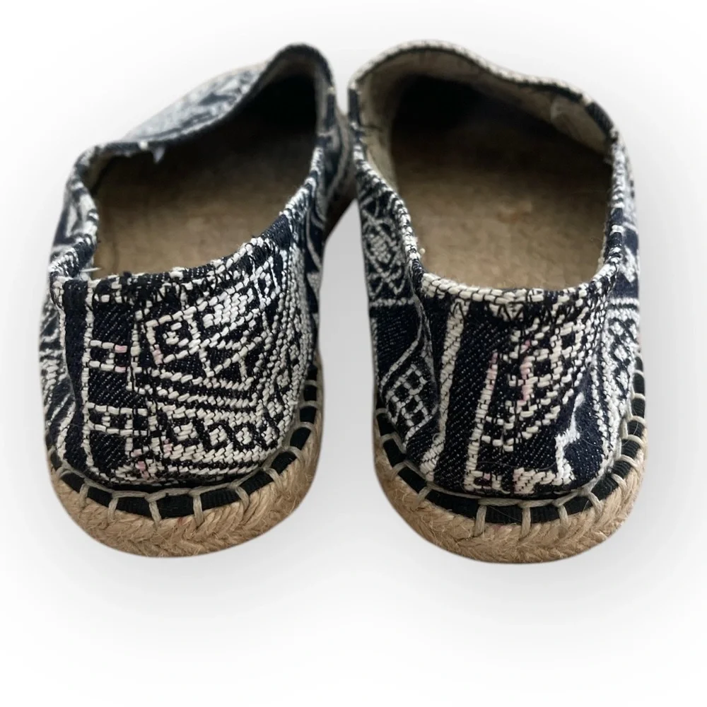 Rebecca Minkoff Gavin Geometric Espadrilles Size 8 Blue Cream Slip On Flats